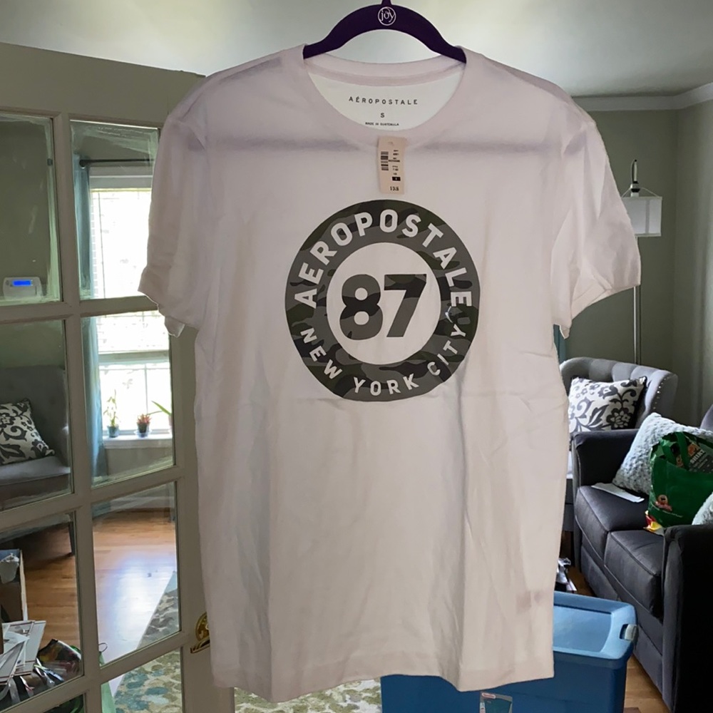 NWT Men’s Aeropostale Graphic T-Shirt